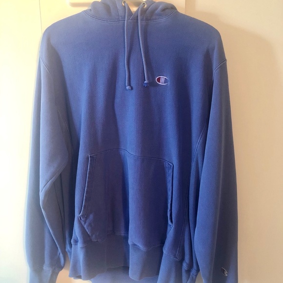 Champion hoodie! - Picture 4 of 4